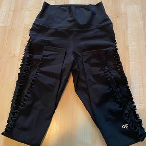 Women’s Alo leggings